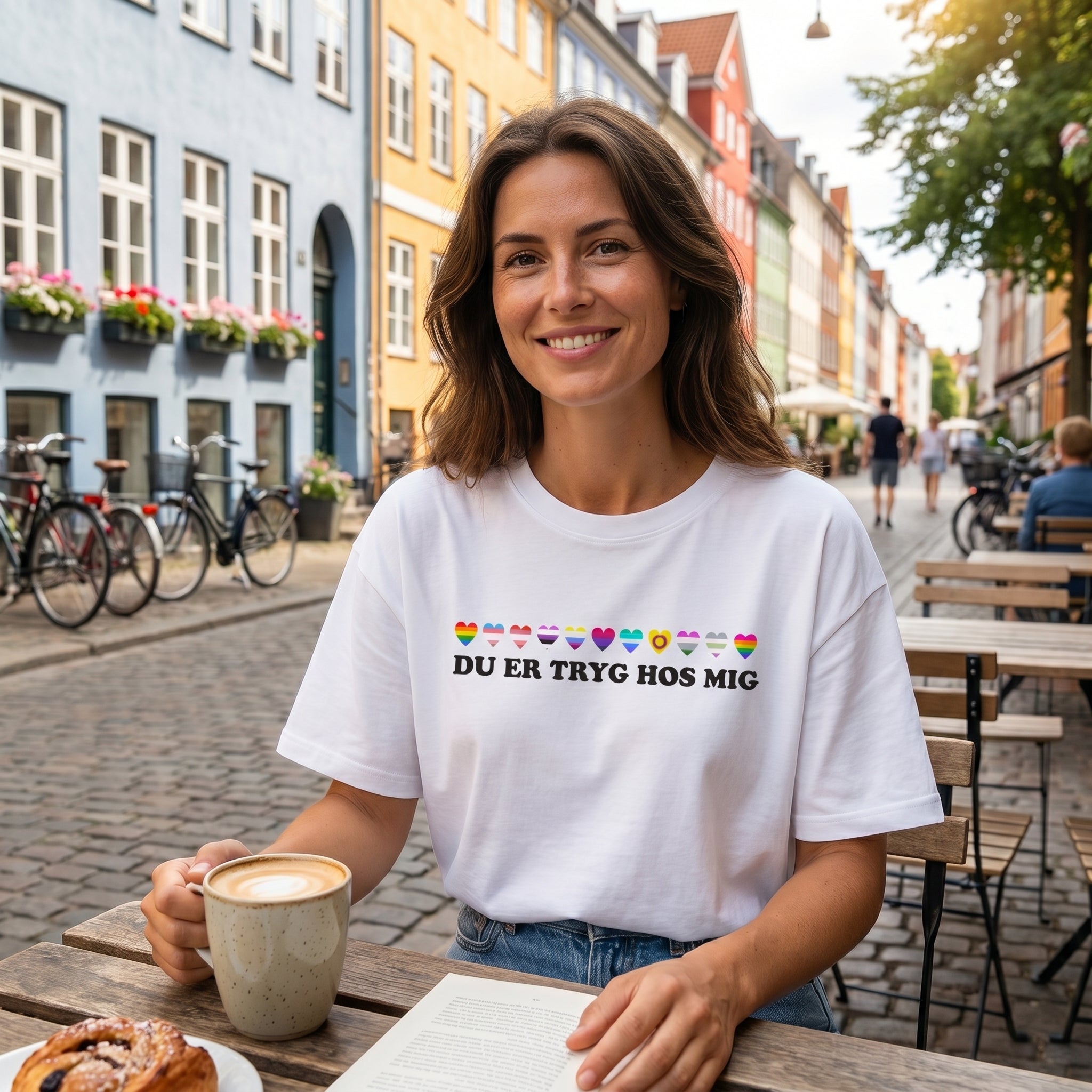 PRACTS Ligestilling, Menneskerettigheder & Du er Tryg Hos Mig T-shirt